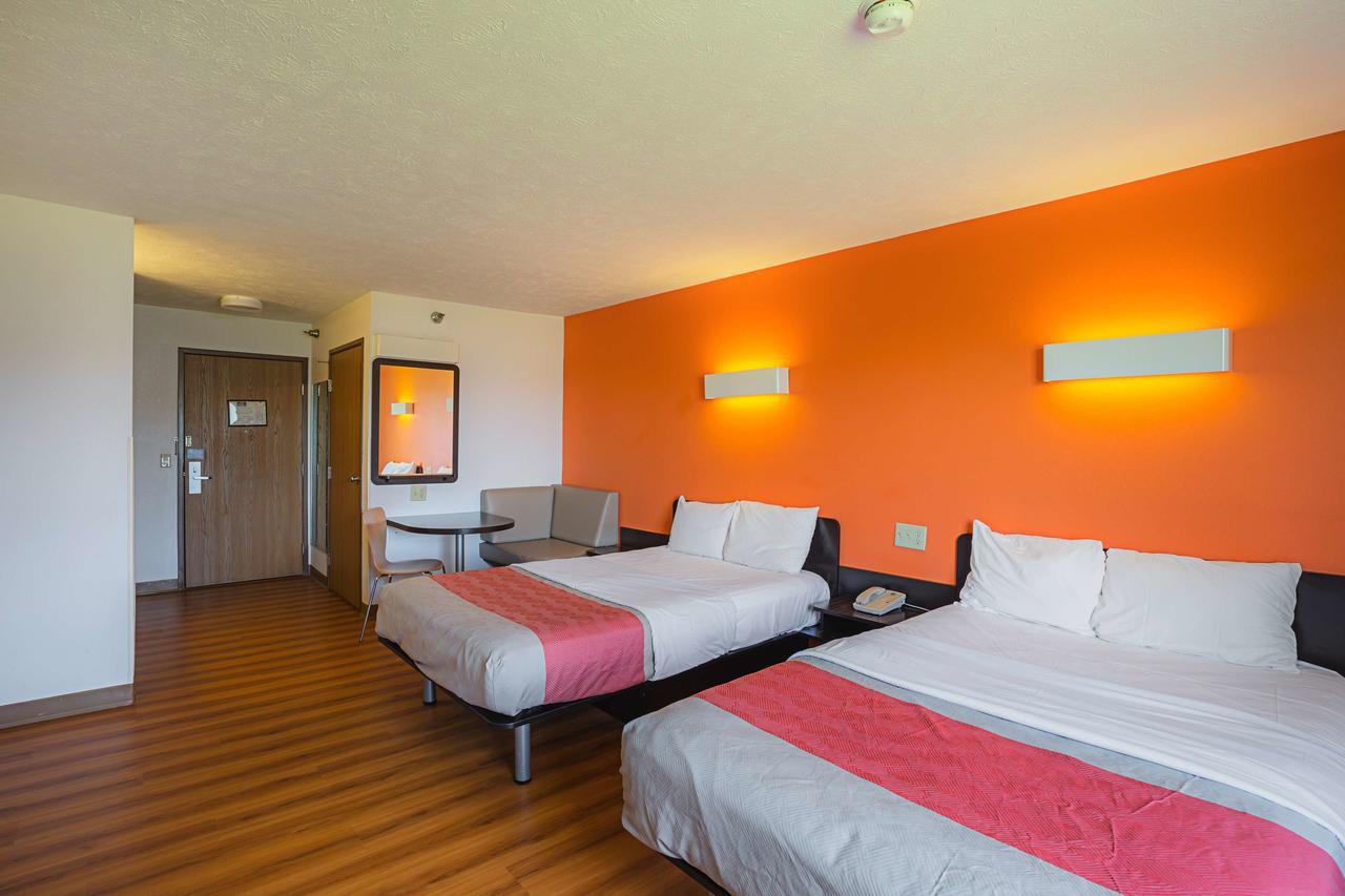 Motel 6 Omaha - Iat West Kültér fotó