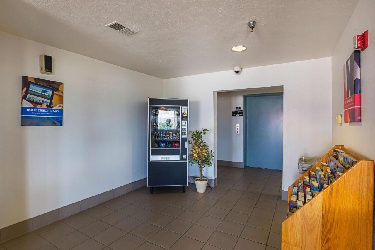 Motel 6 Omaha - Iat West Kültér fotó