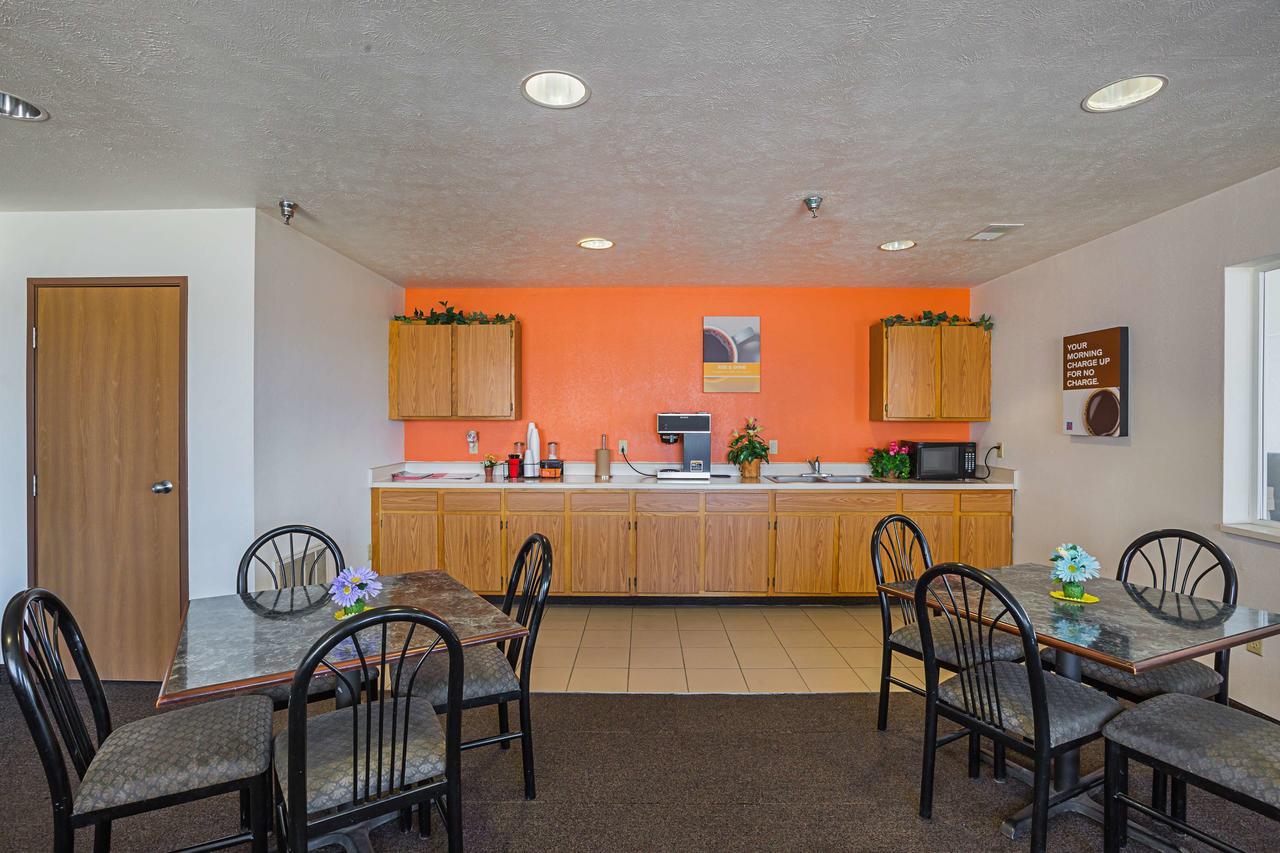Motel 6 Omaha - Iat West Kültér fotó
